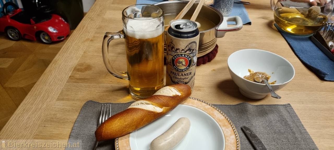 Foto eines Bieres der Marke Oktoberfest Bier aus der Brauerei Paulaner Brauerei